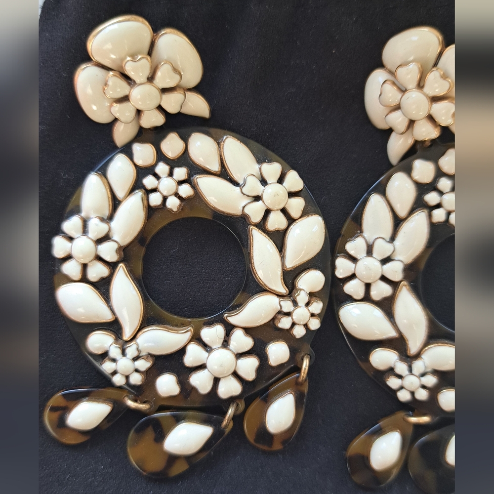 Stunning Statement Earrings - Picture 4 of 7